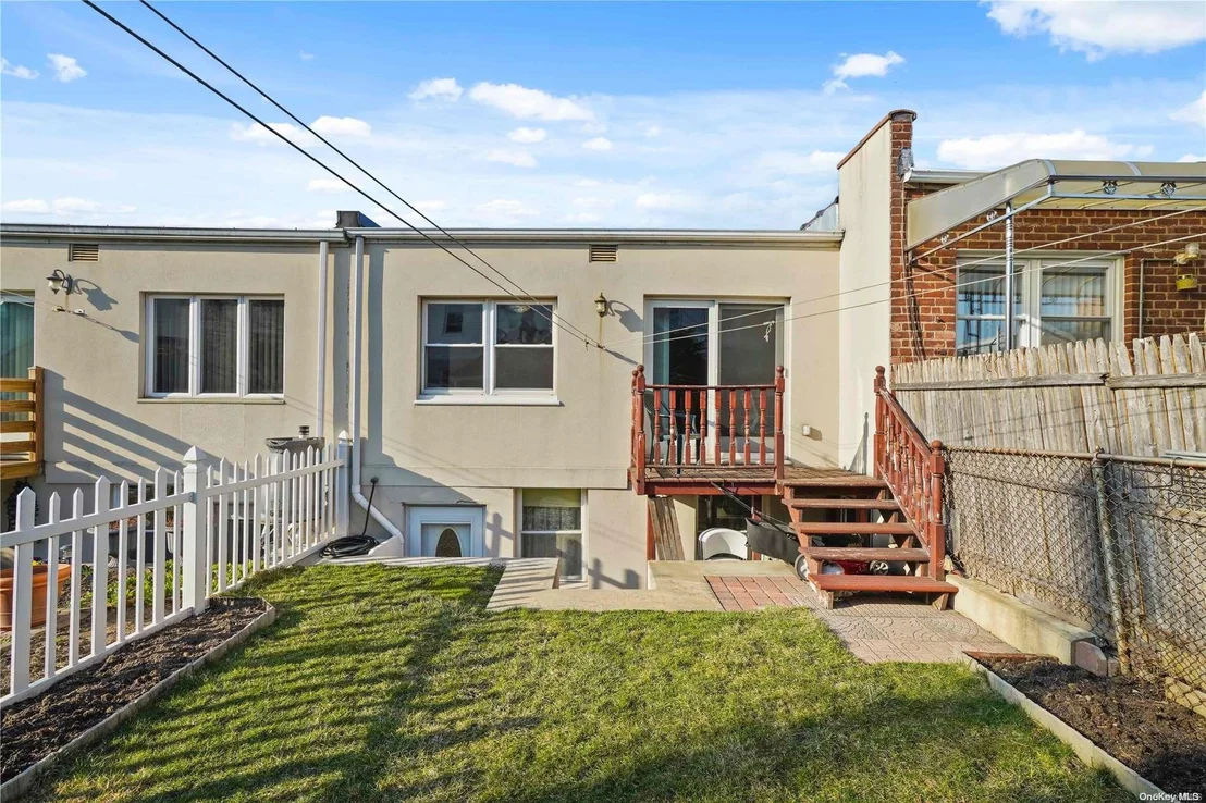 Photo of 59-40 Maspeth Avenue