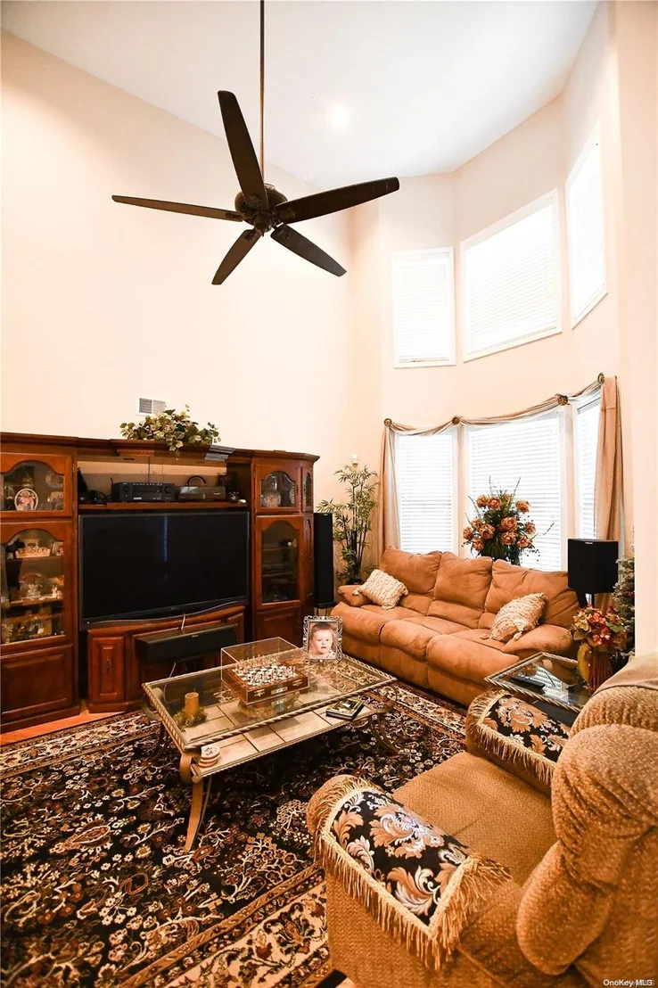 Photo of Unit 6 at 6 Eagle Circle