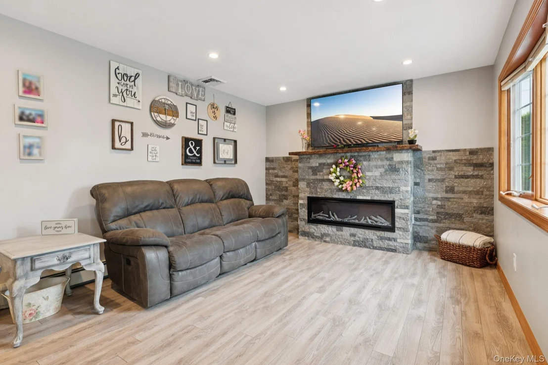 Photo of 295 Silver Street