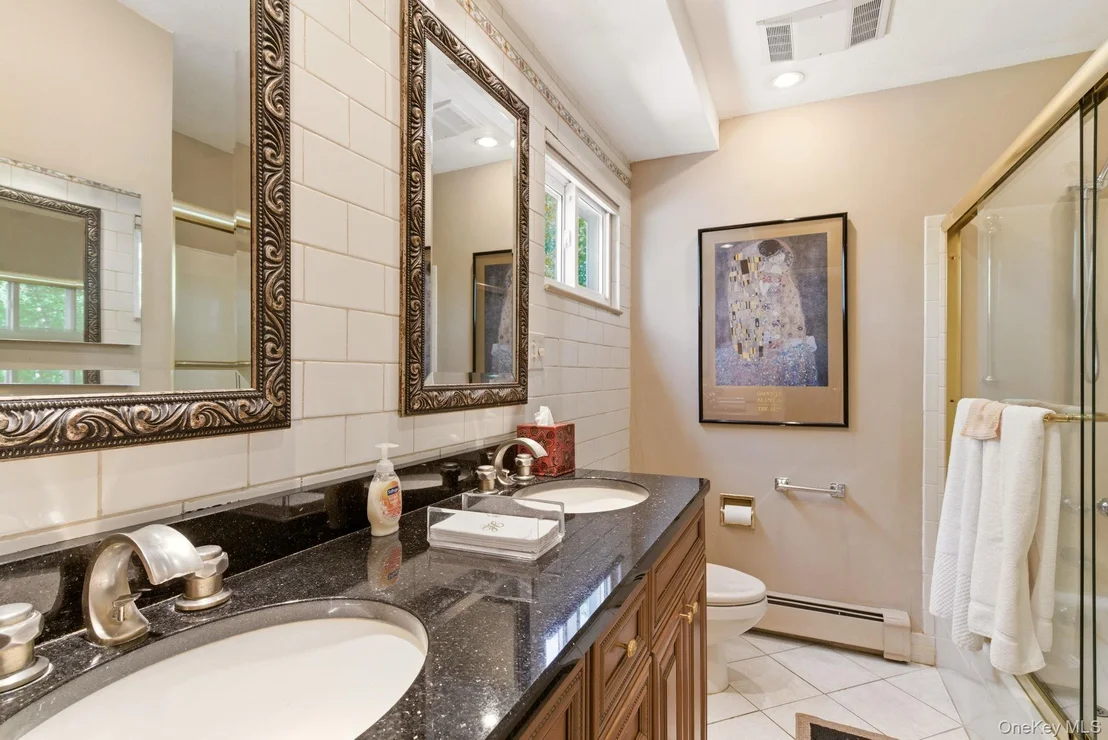 Photo of 33 Roy Drive