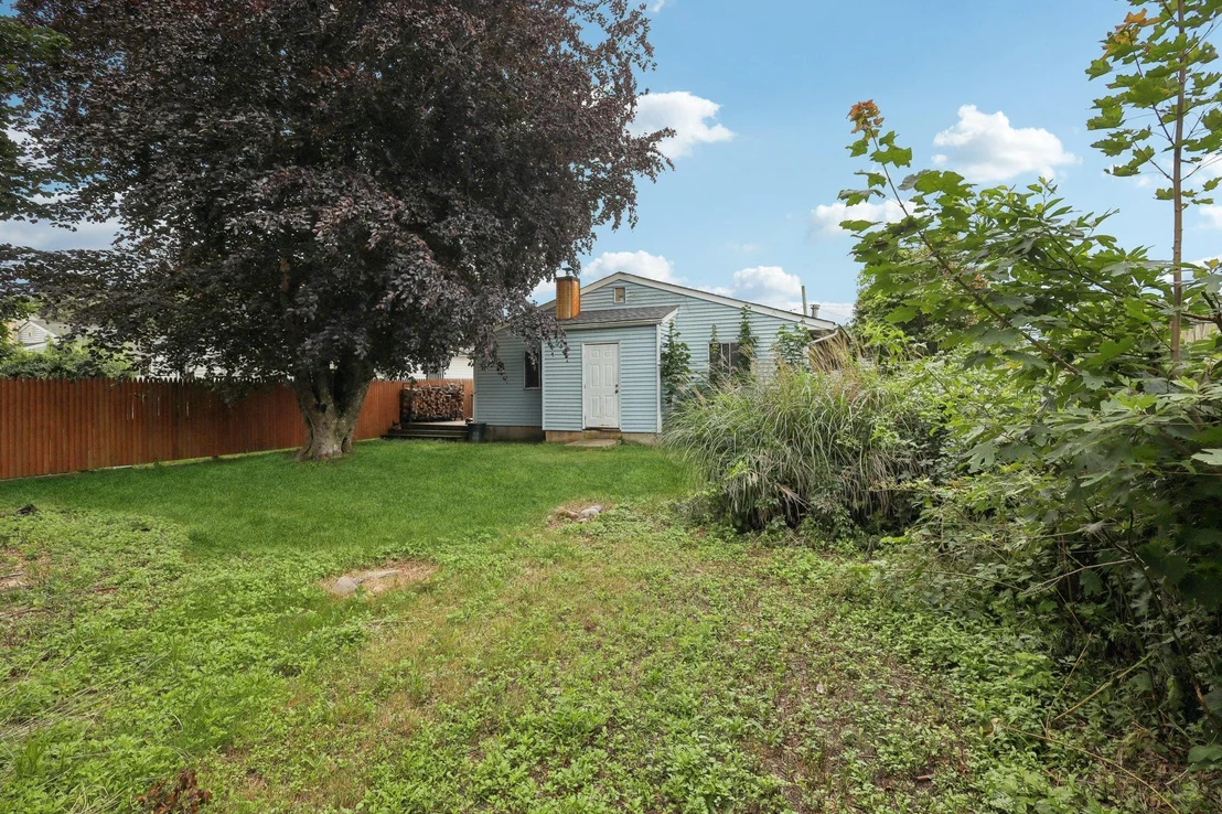 Photo of 17 Lombardy Drive