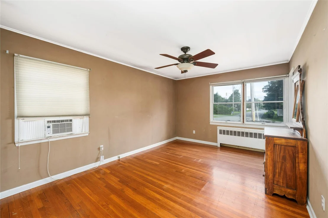 Photo of 12 Van Steuben Road