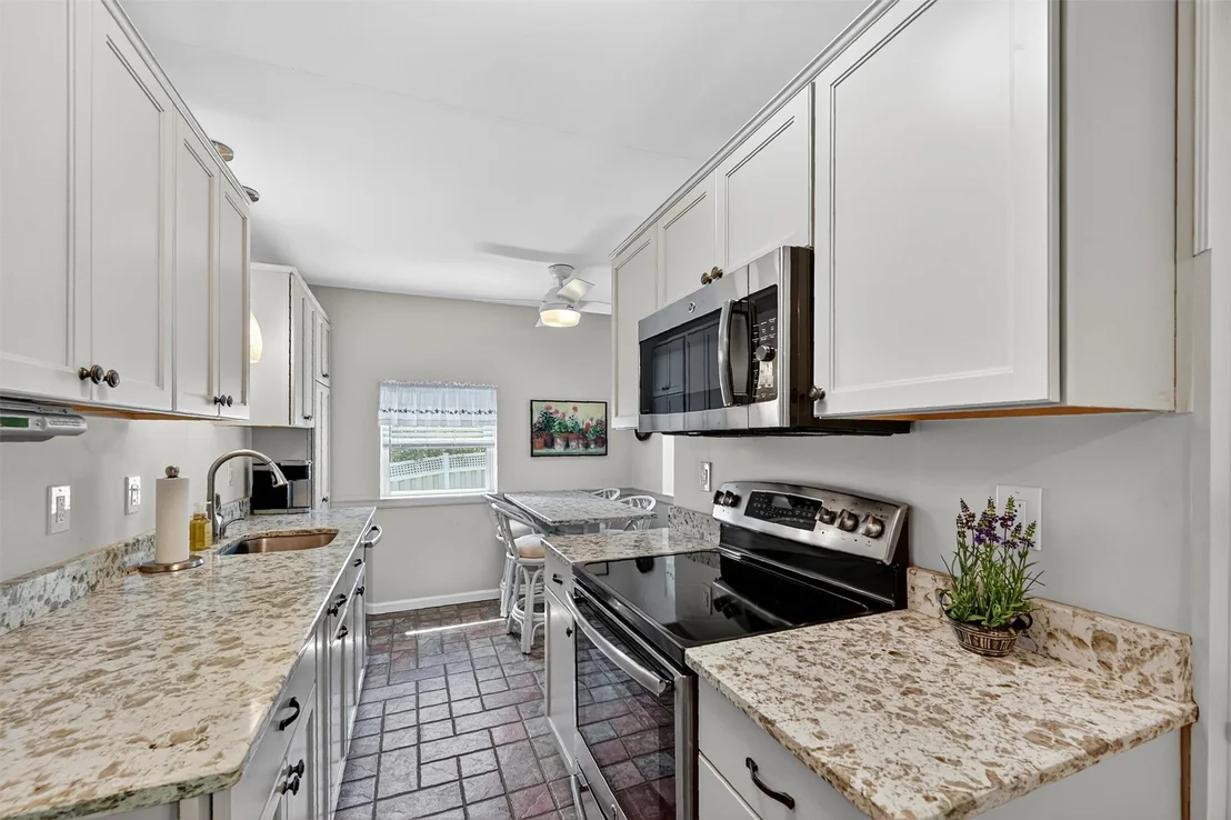 Photo of 299 Riley Road