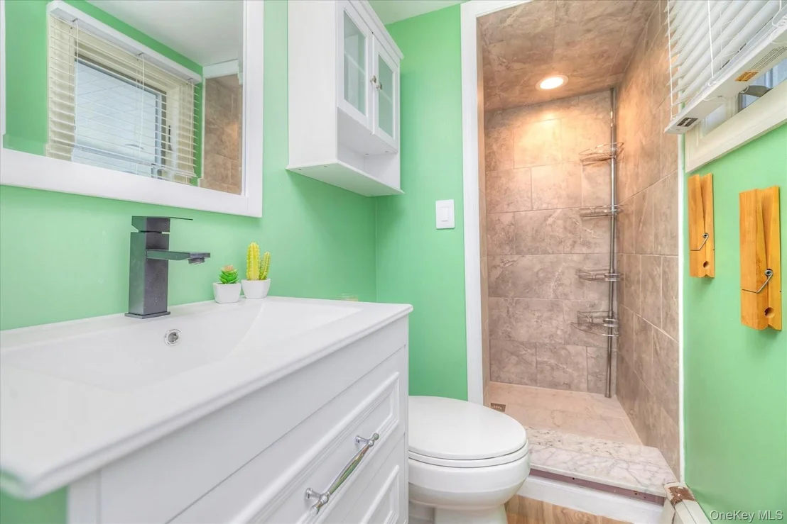 Photo of 3784 Carrel Boulevard