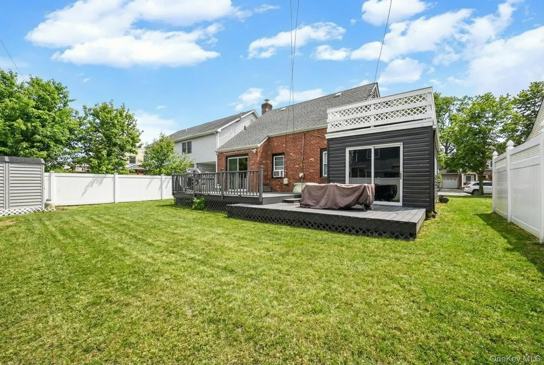 Photo of 6 Willow Road