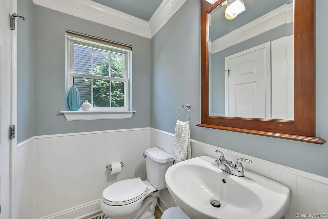 Photo of 1 Thornton Hill