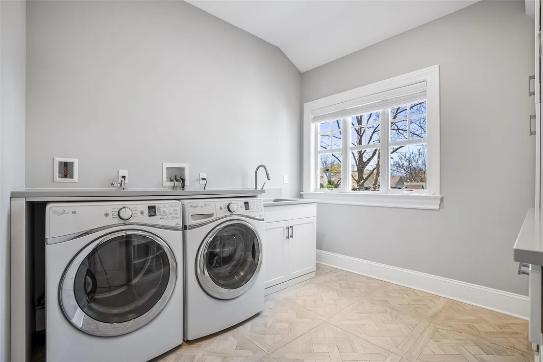 Photo of 63 Florence Avenue