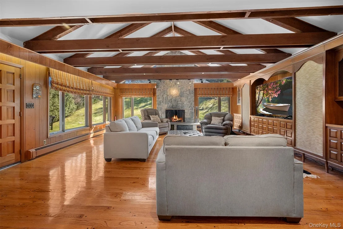 Photo of 22 Ravine Road