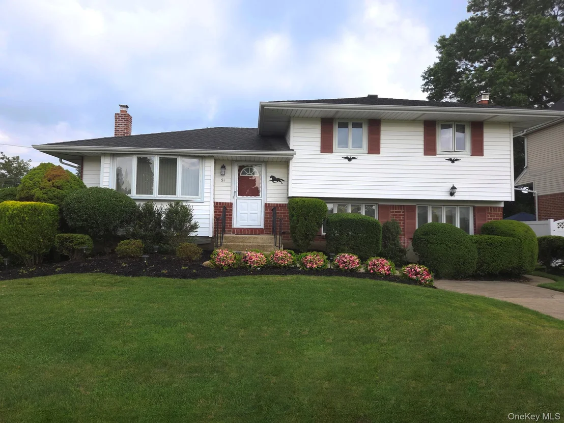 Photo of 51 Eileen Avenue
