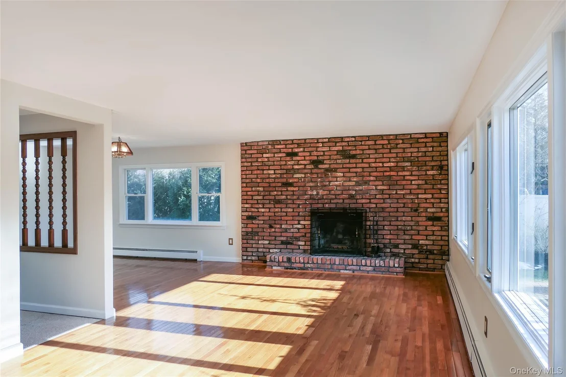 Photo of 10 Marie Crescent