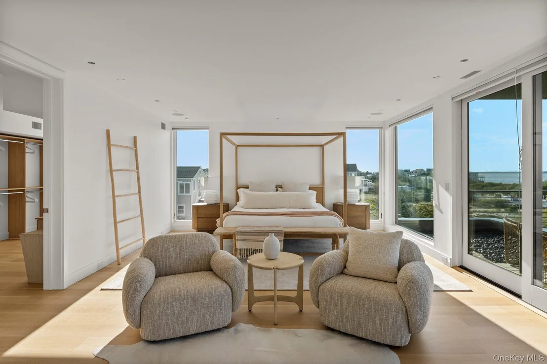 Photo of 780 Dune Road