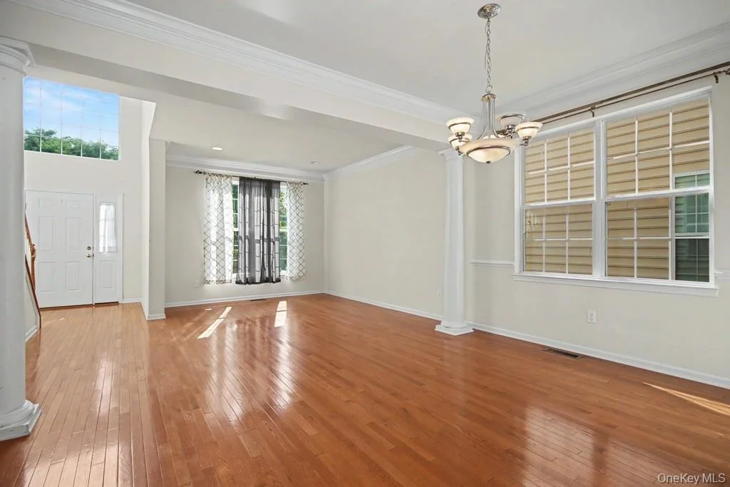 Photo of 427 Vassar Place