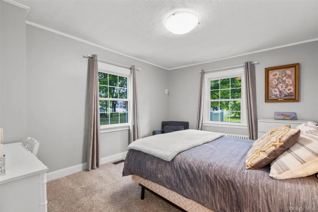 Photo of 30 Orchard Park