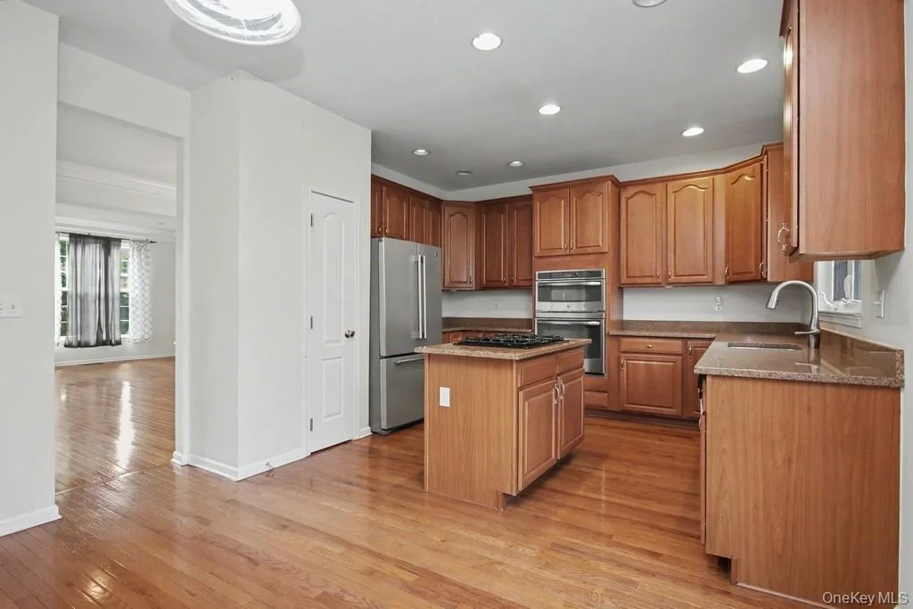 Photo of 427 Vassar Place