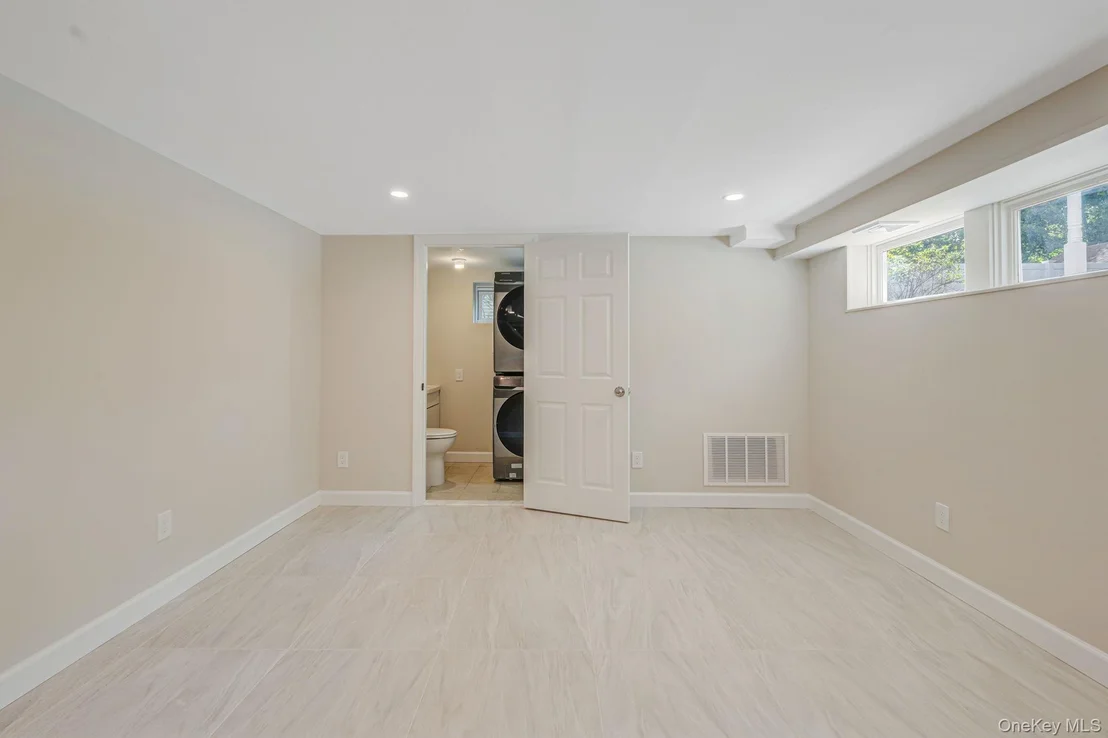 Photo of 11 Lucille Lane
