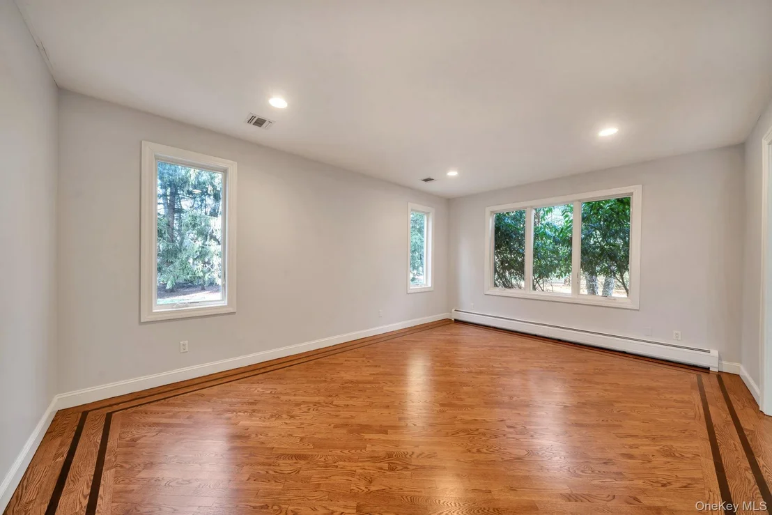 Photo of 7 Hampton Road