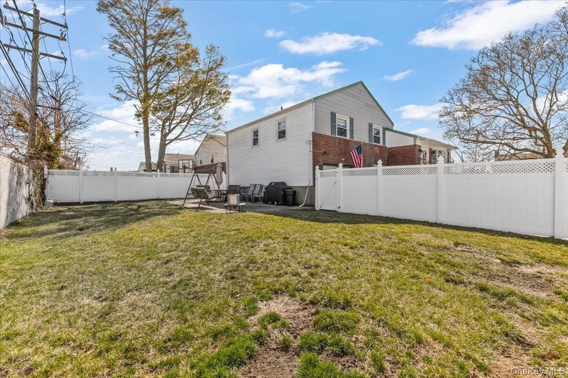 Photo of 2 Fern Place