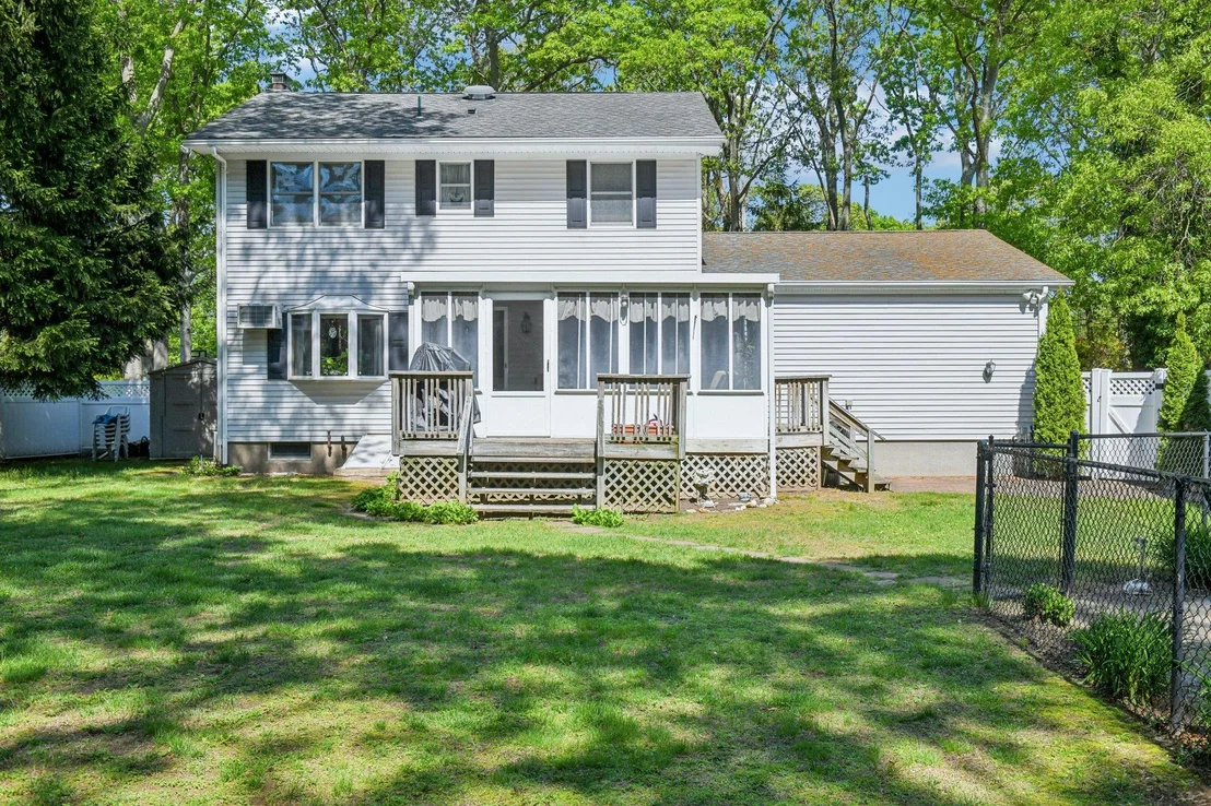Photo of 8 Clover Drive