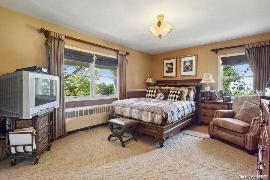 Photo of 30 Thixton Drive