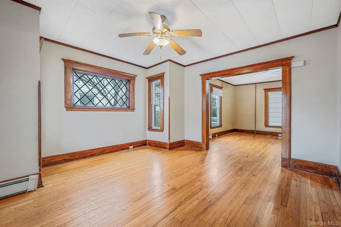 Photo of 215 West Avenue