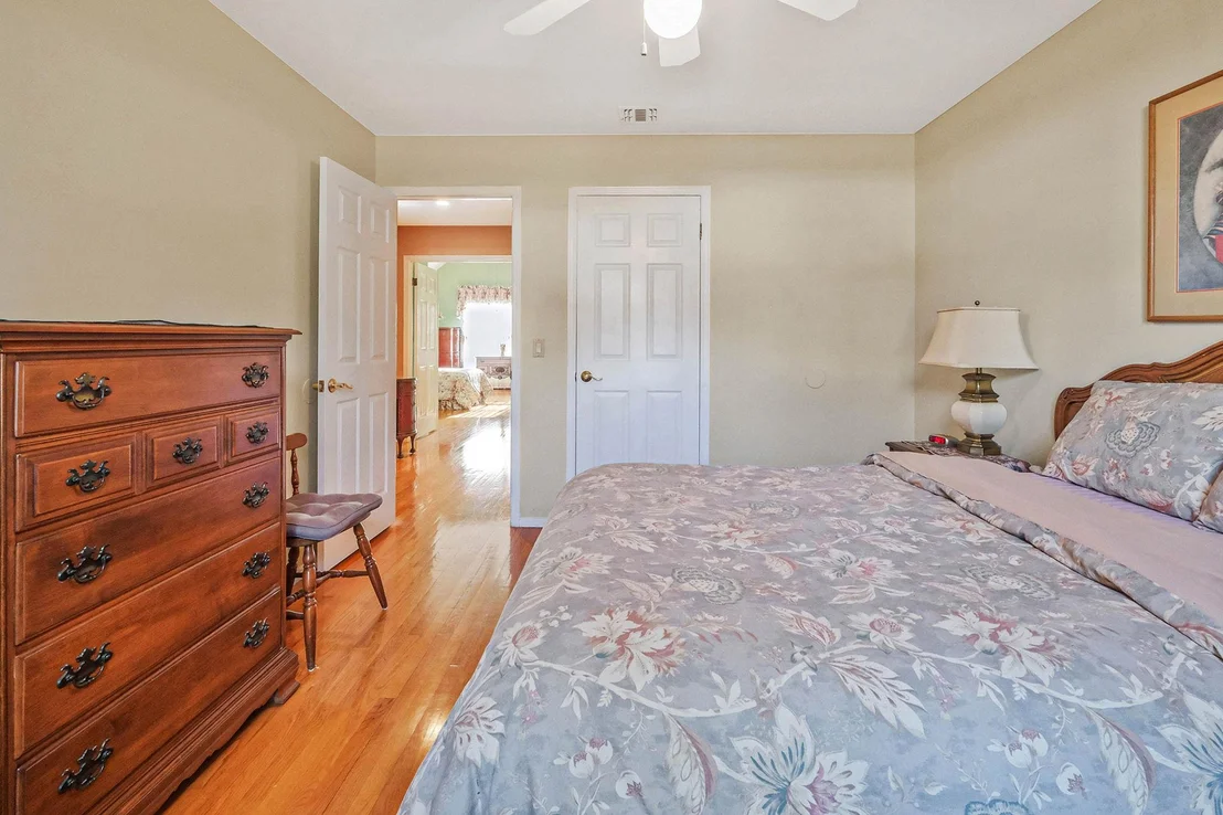 Photo of 35 Westminster Drive