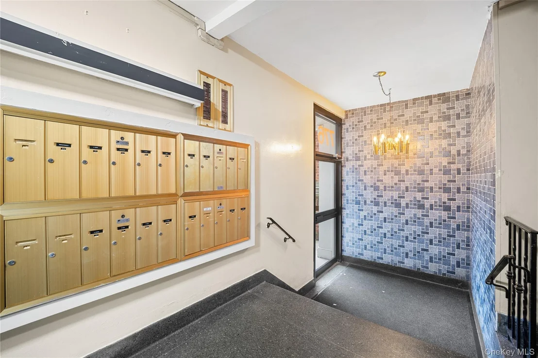 Photo of Unit B41 at 776 Bronx River Road