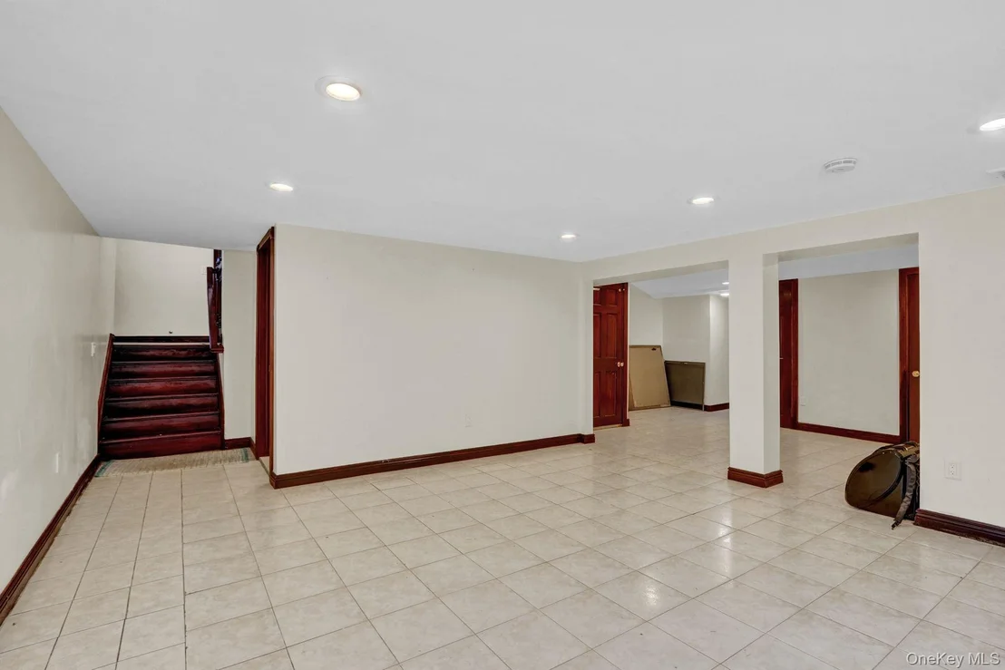 Photo of 300 Ellen Place