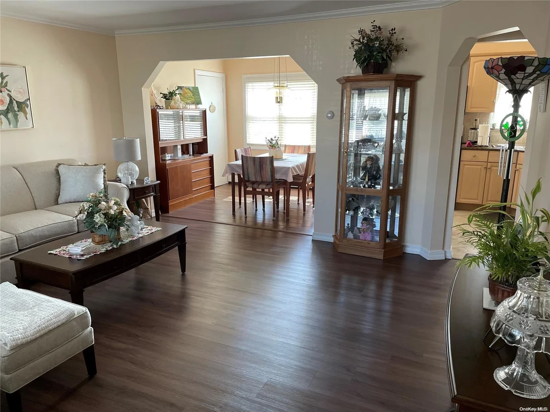 Photo of 29 E Halycon Road