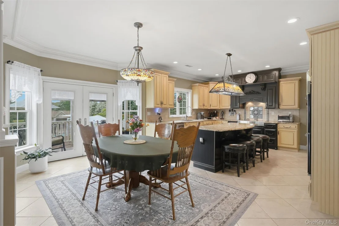 Photo of 161 Bergen Circle