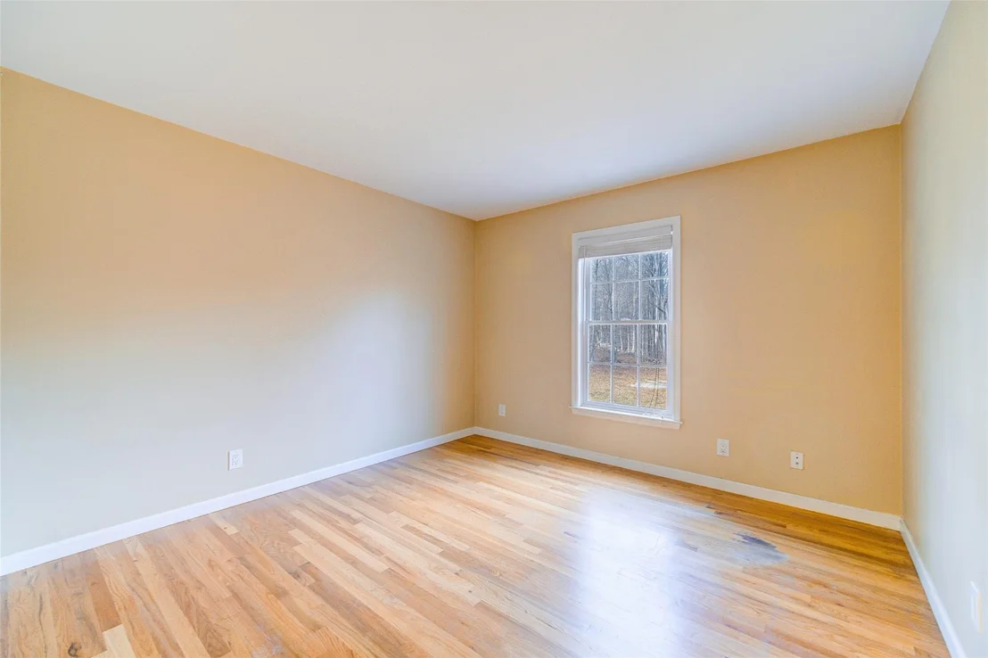 Photo of 16 Pheasant Run Road