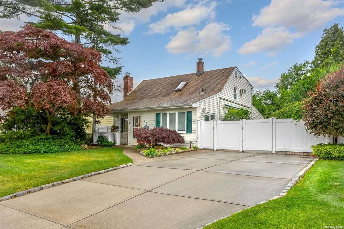 Photo of 60 Spring Lane