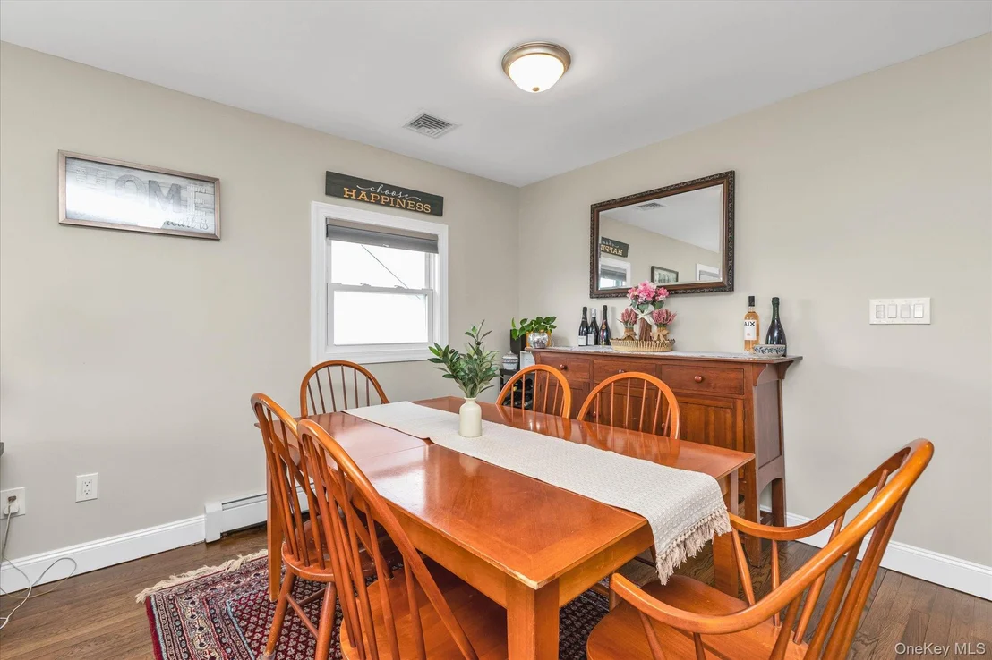 Photo of 35 Lee Avenue