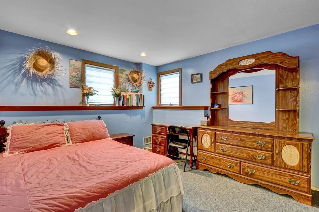 Photo of 18 Pashen Place