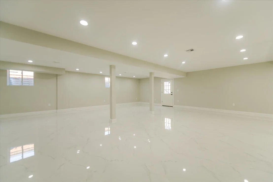Photo of 1489 Howell Road