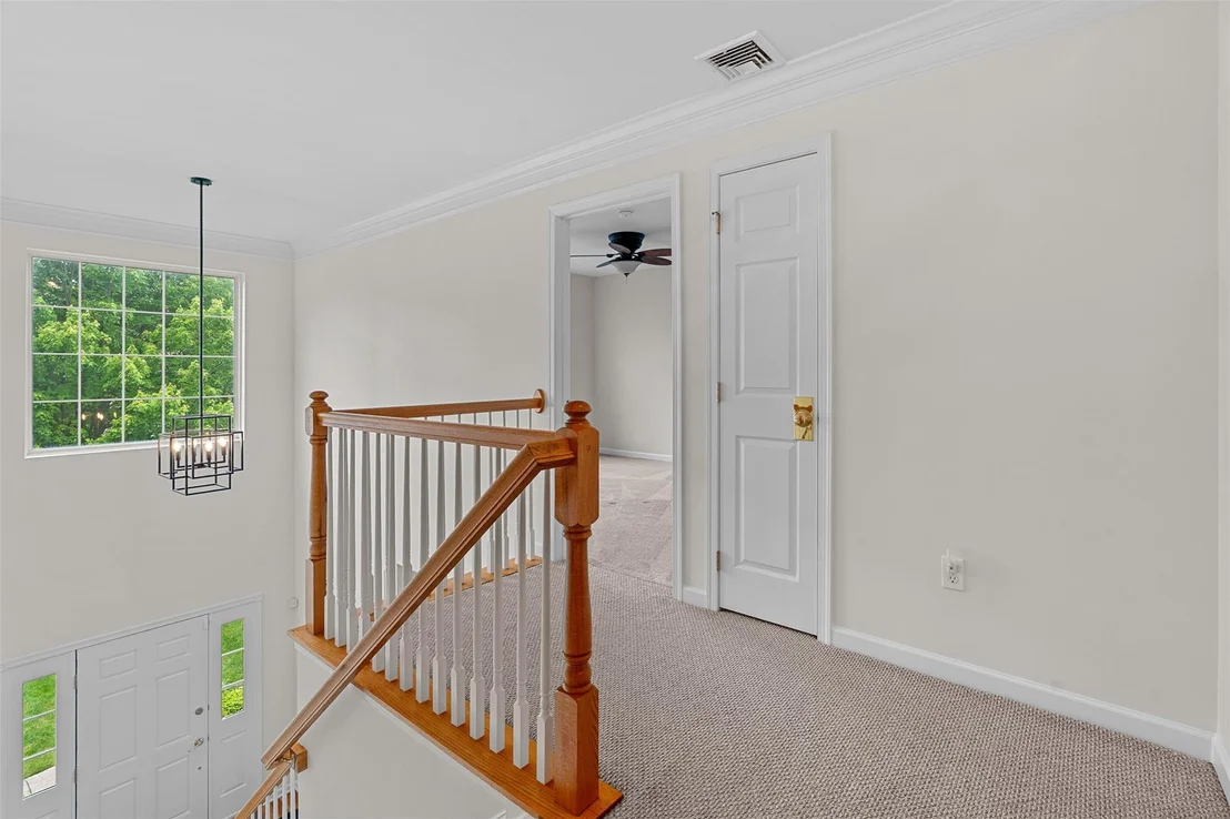 Photo of 640 Creekside Lane