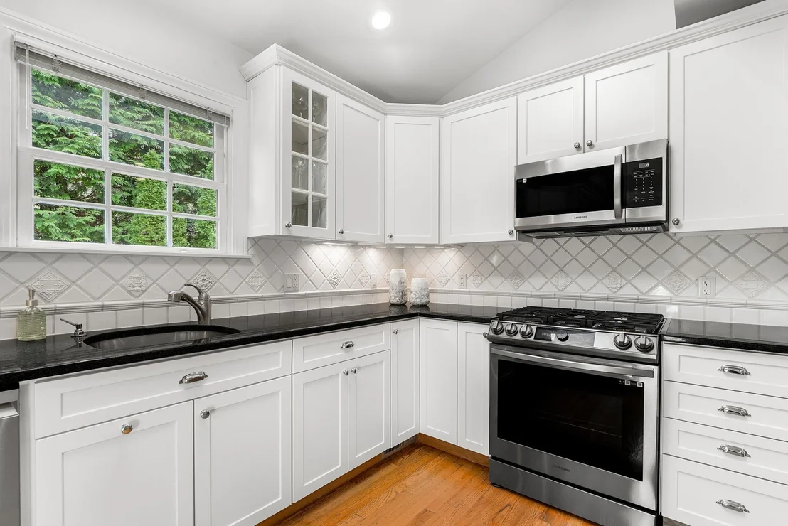 Photo of 5 White Birch Drive
