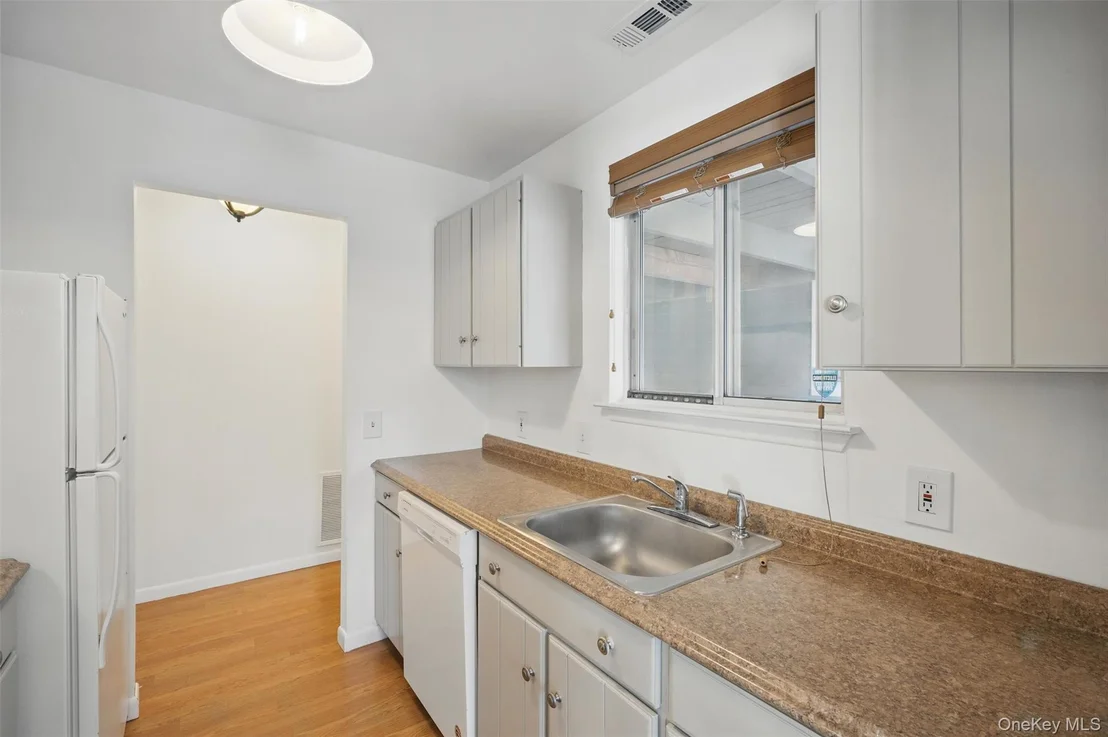 Photo of 201 Commons Way Unit E