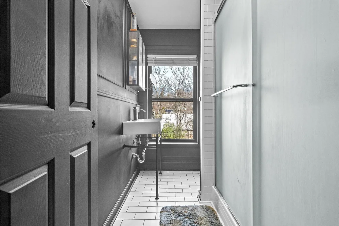 Photo of 1624 Park Street