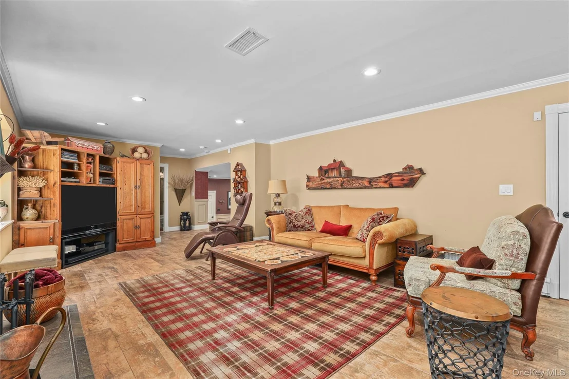 Photo of 41 Lincoln Avenue