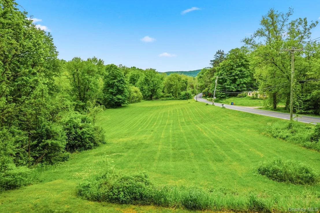 Photo of 326 Old State Route 22