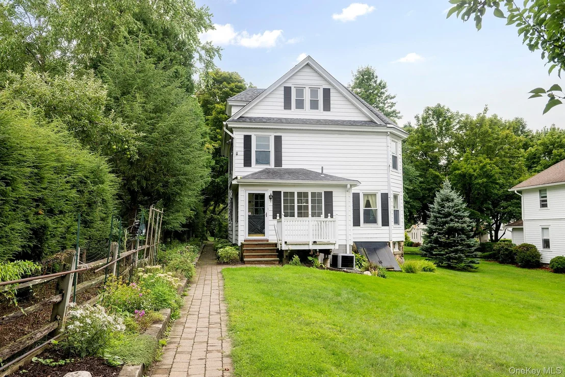 Photo of 3315 Franklin Avenue