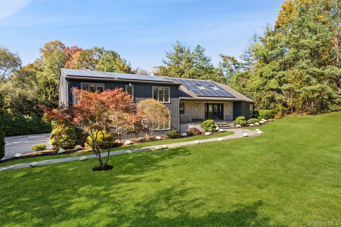 Photo of 40 Brae Burn Drive