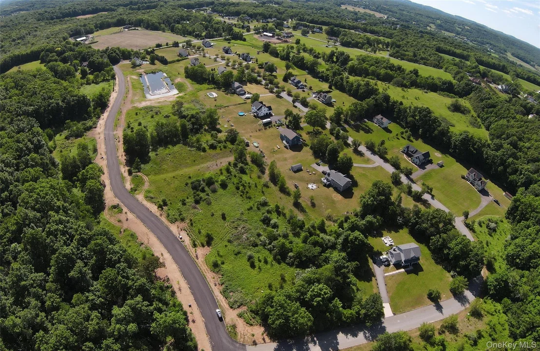 Photo of 21 Arrowhead Lane