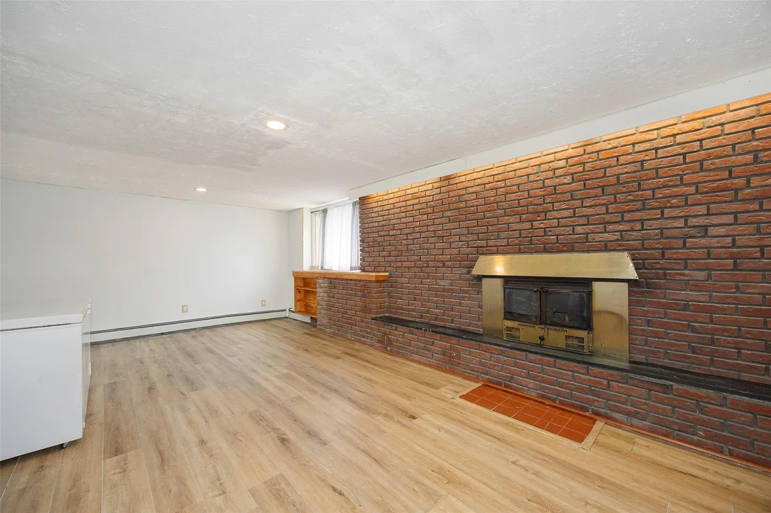 Photo of 56 Martin Drive
