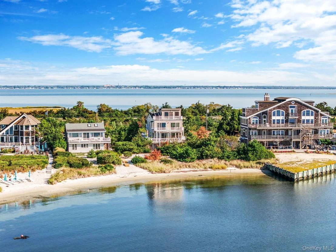 Photo of 240A Oak Beach Road
