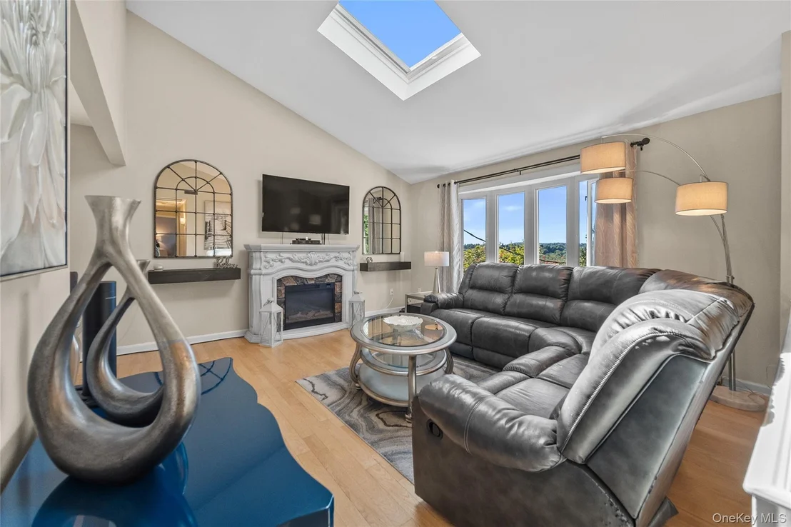 Photo of 16 Birch Drive