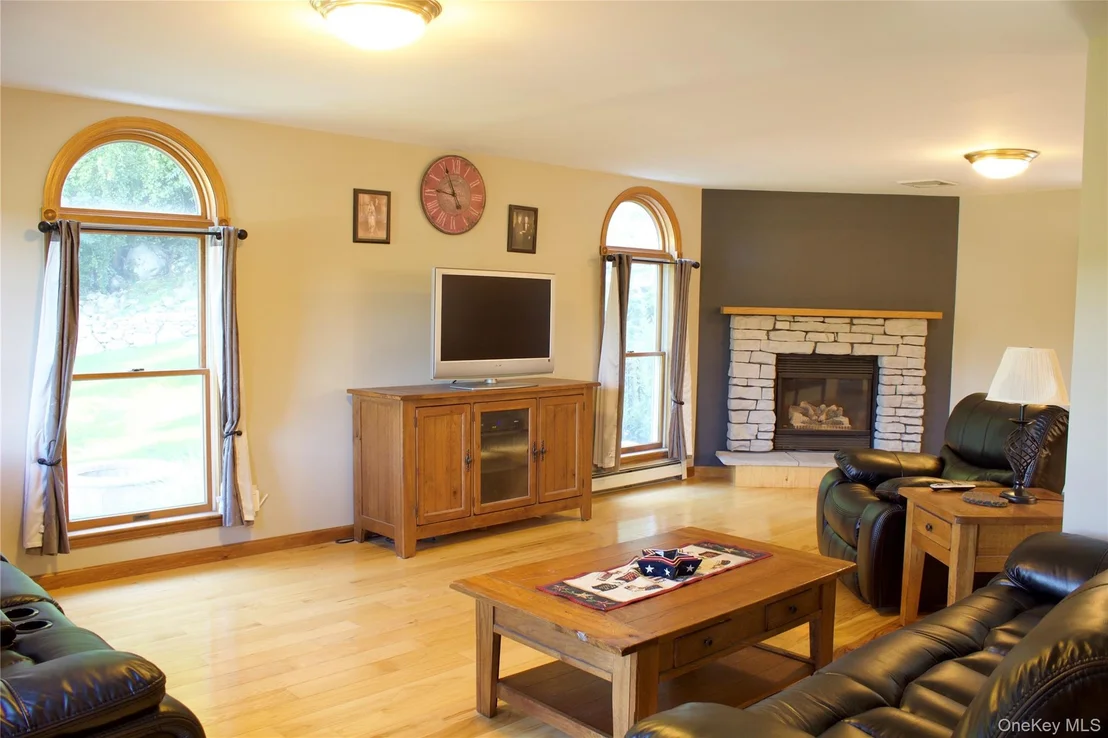 Photo of 23 Barrett Pond Road Road