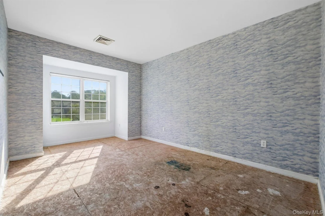 Photo of 14 Glen Eagles Drive
