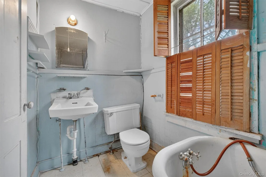 Photo of 16 Hamilton Road