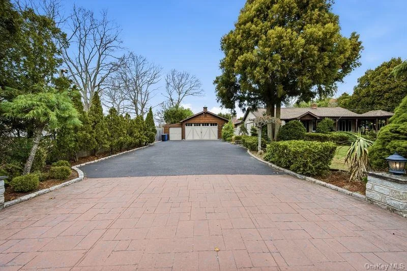 Photo of 13 Laurel Lane